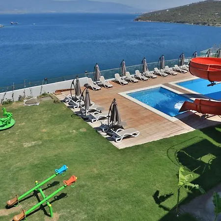 Bodrum Adabuku Luks 2+1 Ozel Plaj Ve Havuzlu Villa Bogazici